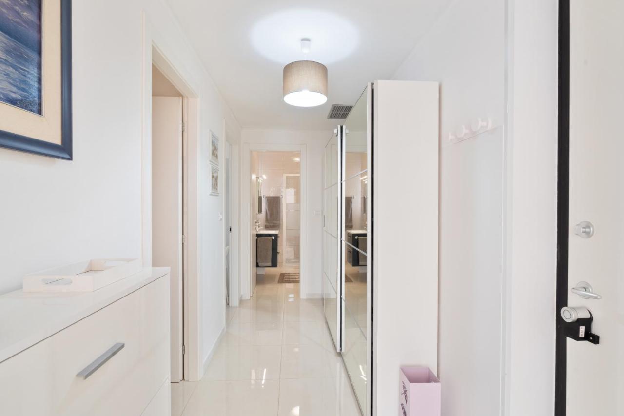 Sanremo Flat With Private Parking And Netflix 아파트 외부 사진